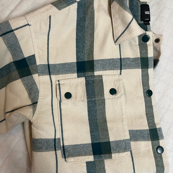 Vans Women's Hal Plaid Shacket Top - Picture 7 of 7